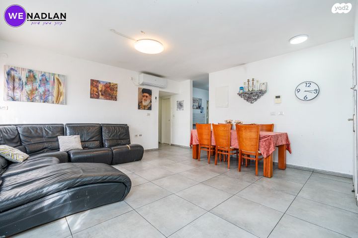 גג/ פנטהאוז, ספיר, אבני חן, חריש