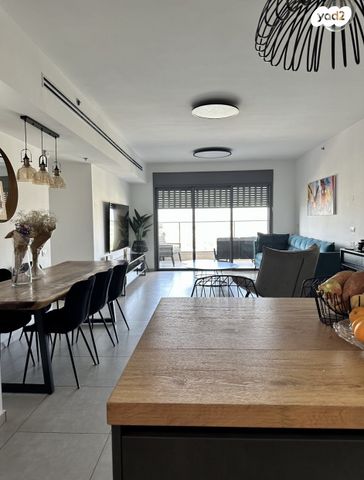 מיכל לייב כץ 