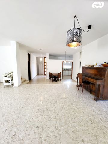 בית פרטי/ קוטג', נווה הברון, זכרון יעקב