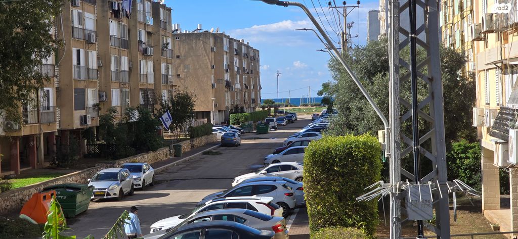 דירה, חיים משה שפירא 23, מנחם בגין, עכו