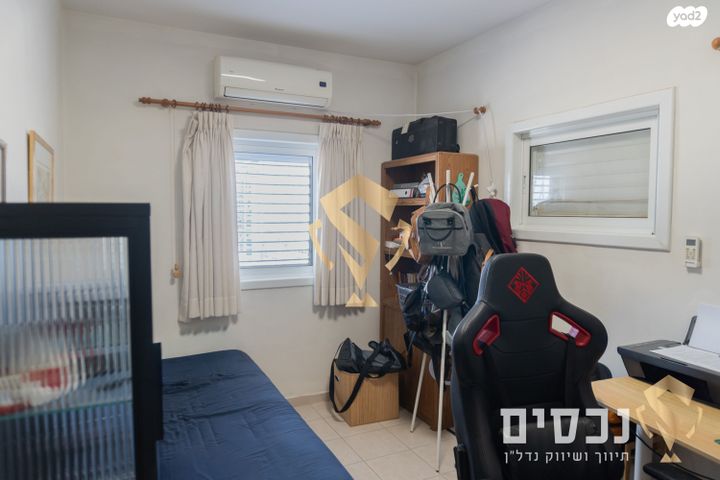 דירה, אריה בן אליעזר 56, נווה יהושע, ערמונים, רמת גן