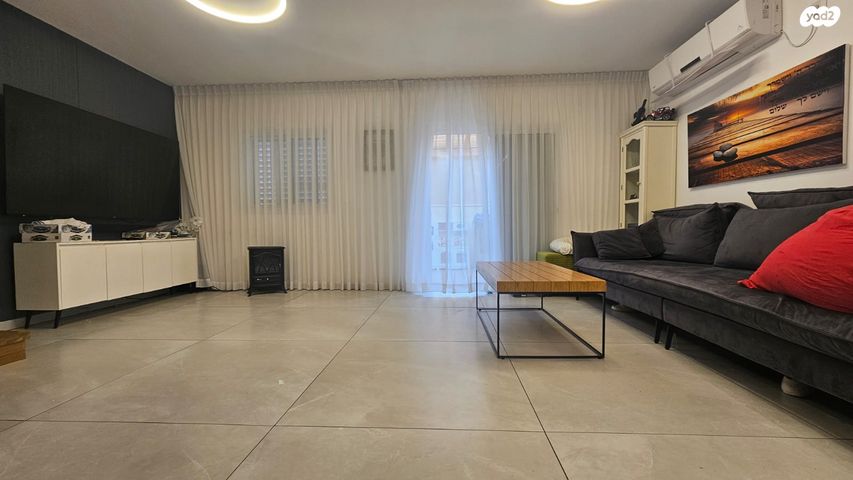 הרב שמעון יצחק אפריאט 10