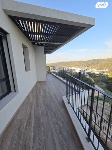 גג/ פנטהאוז, קרית טבעון