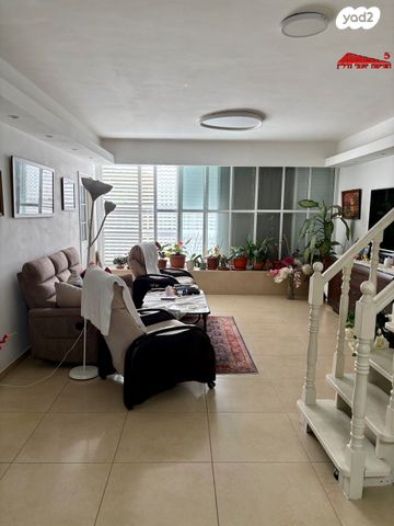 דירה, רמז, מערב ותיק, ראשון לציון