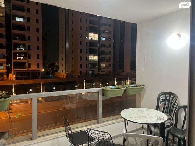 דירה, אוסישקין 4, נווה דוד, רמלה