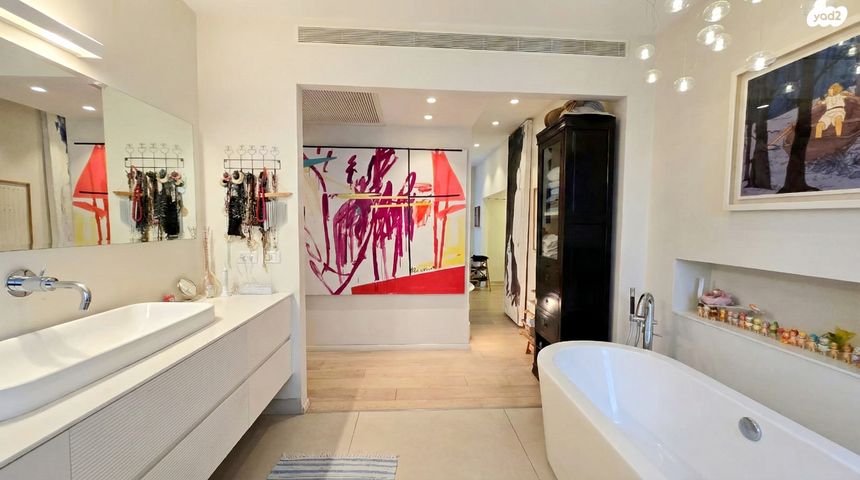 דירה, יוסף פעמוני, בבלי, תל אביב יפו