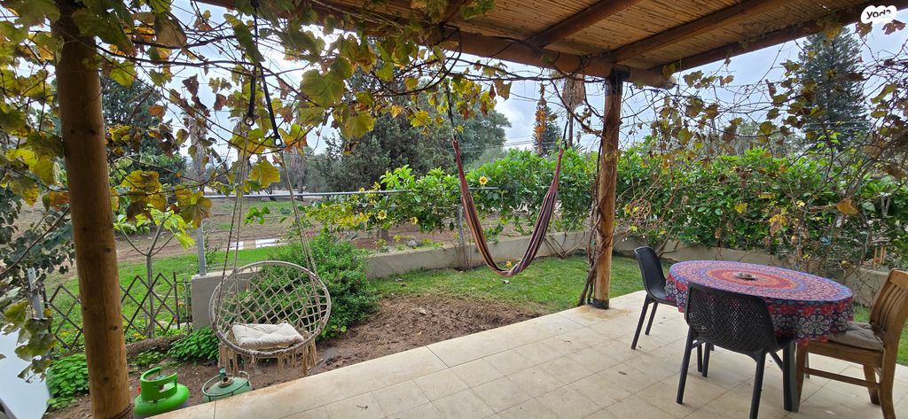 בית פרטי/ קוטג', שרונה