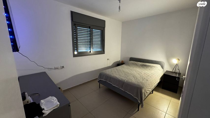 דירה, דודו דותן, הרקפות, ראשון לציון