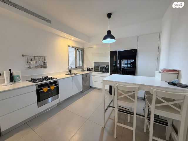 דירה, הגוש הגדול, רמת אביב החדשה, נופי ים, תל אביב יפו