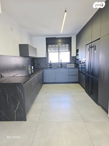 דירה, נתן ילין מור 3, רמת אפרים, נתניה