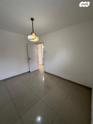 שדרות הנשיא וייצמן 652