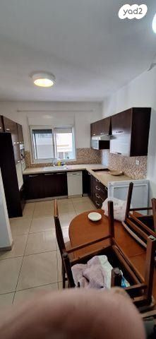 דירה, הרצל 42, עיר, מרכז העיר, נהריה