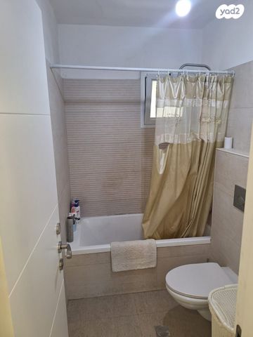 דירה, מאיר בלבן, נווה יעקב, ירושלים