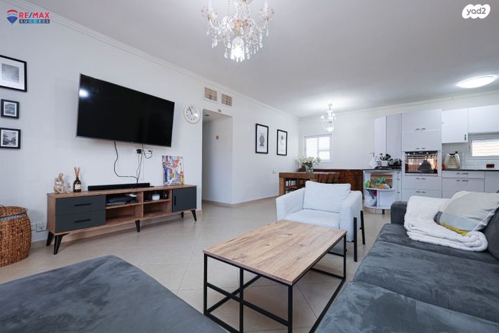 שדרות הרצל 22