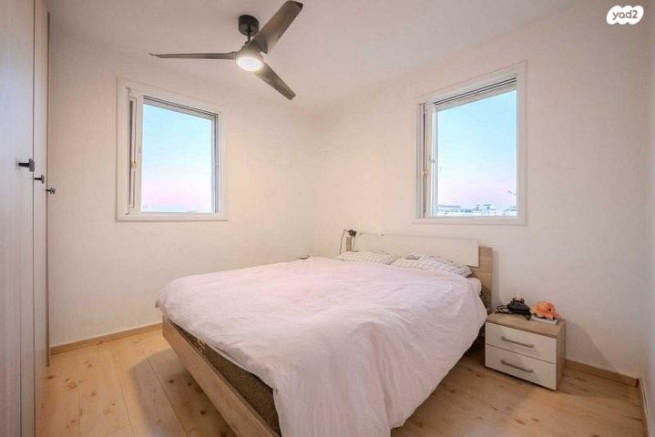 דירה, דרך ההגנה 140, נווה ברבור, כפר שלם מערב, תל אביב יפו