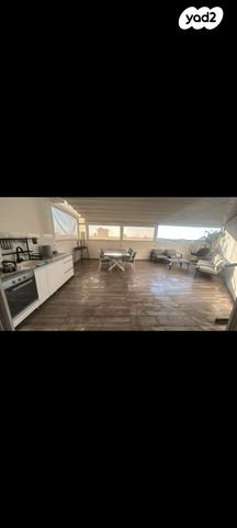 גג/ פנטהאוז, החרמון, היובל, אור עקיבא