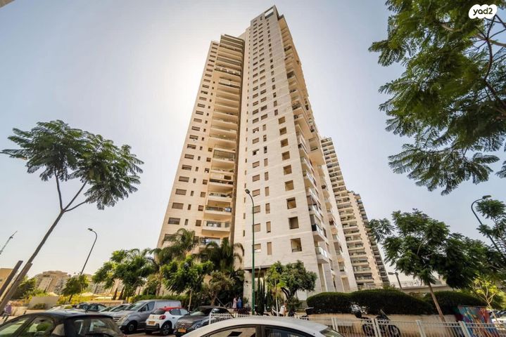 דירה, מבצע דקל 14, נווה גן, פתח תקווה