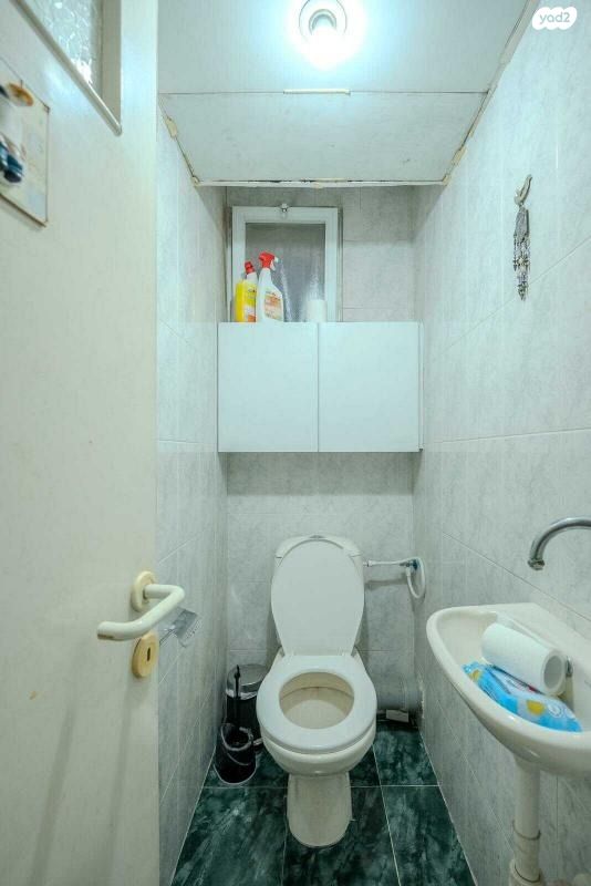 דירה, דרך ההגנה 140, נווה ברבור, כפר שלם מערב, תל אביב יפו