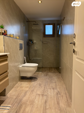 דירה, רחל המשוררת, בית הכרם, רמת בית הכרם, ירושלים