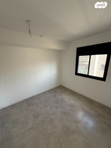 דירה, יוסף זימן 4, נחלת יצחק, תל אביב יפו