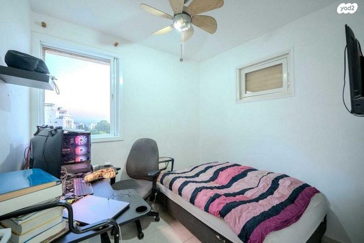 דירה, דרך ההגנה 140, נווה ברבור, כפר שלם מערב, תל אביב יפו