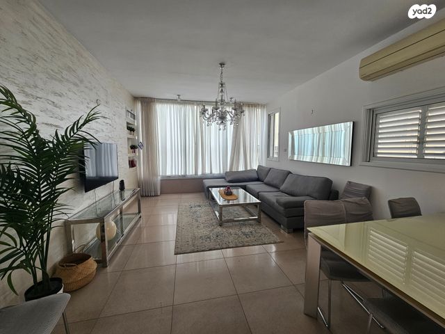 הרב אהרונסון 10