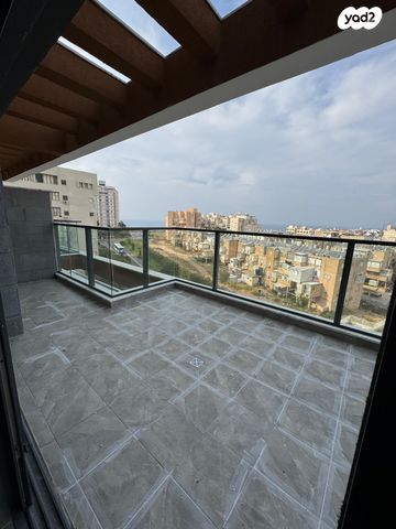 דירה, הרב הרצוג 6, צפון מערב מרכז העיר, נתניה