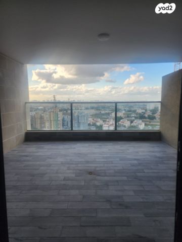 דירה, הקרן הקיימת לישראל, נופי בן שמן, לוד