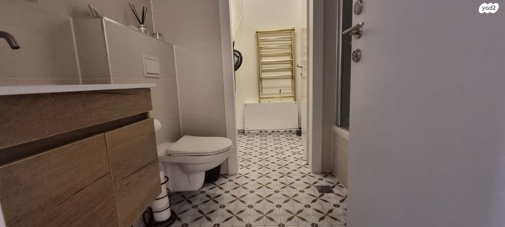 גג/ פנטהאוז, קיסריה