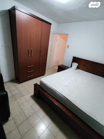 דירה, דוד המלך, שכונה ד', באר שבע