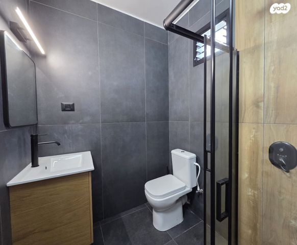 דירה, אמנון ותמר 1, מרום נווה, רמת יצחק, רמת גן