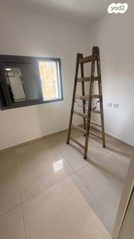 דירה, סוקולוב 10, רוטשילד עצמאות, בת ים