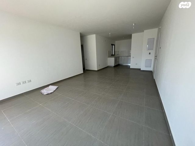 דירת גן, נווה שרון / שער העיר, נתיבות