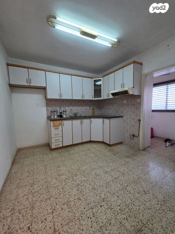 דירה, יגאל אלון 3, לב מוצקין, בנה ביתך, קרית מוצקין