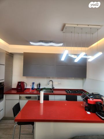 דירה, הכנסת 3, רסקו ב', חולון