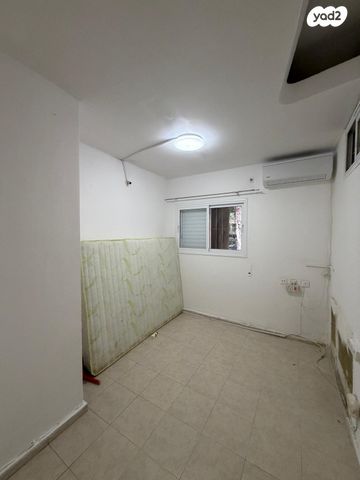 דירה, מאנה, תל אביב יפו