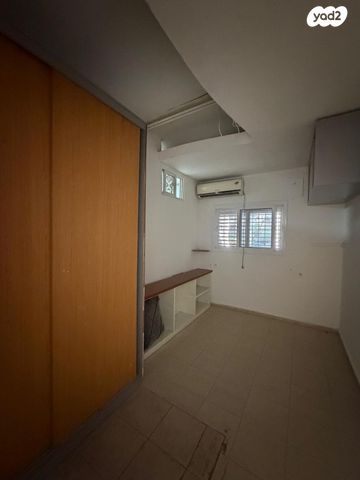 דירה, מאנה, תל אביב יפו