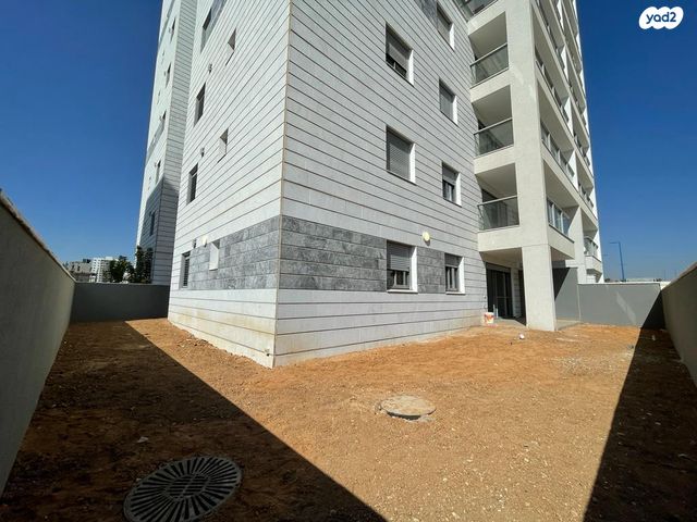 דירת גן, נווה שרון / שער העיר, נתיבות