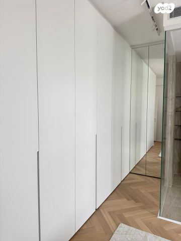 דירה, הרצליה ב', הרצליה