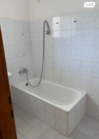 דירה, שאול בר, הגבול רוטשילד, בת ים