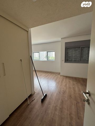 דירה, מעלה הגת 22, ברנע, אשקלון