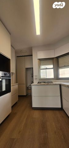 בית פרטי/ קוטג', המלכים 30, נווה מגן, רמת השרון