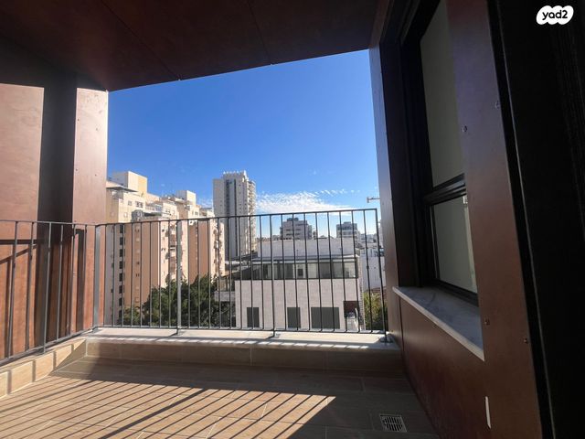 דירה, הרכסים 77, מרום נווה, רמת יצחק, רמת גן