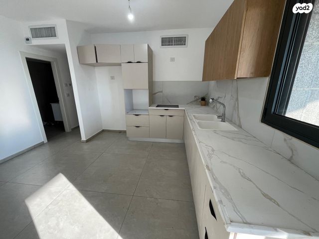 דירה, הקרן הקיימת לישראל, נופי בן שמן, לוד