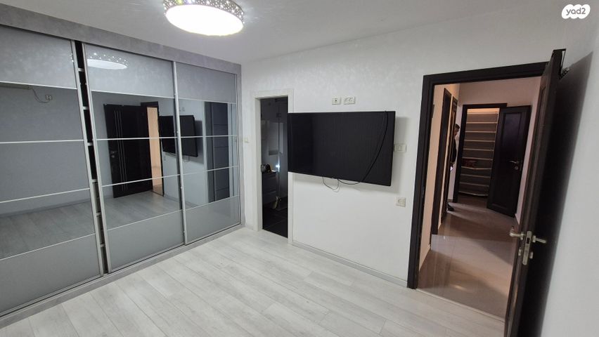 דירה, ברזוויל 1, גרין ועם, חולון