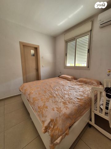 דירה, אחיה השילוני, בית שמש