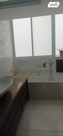 דופלקס, פרופ' שור, הצפון החדש - כיכר המדינה, תל אביב יפו