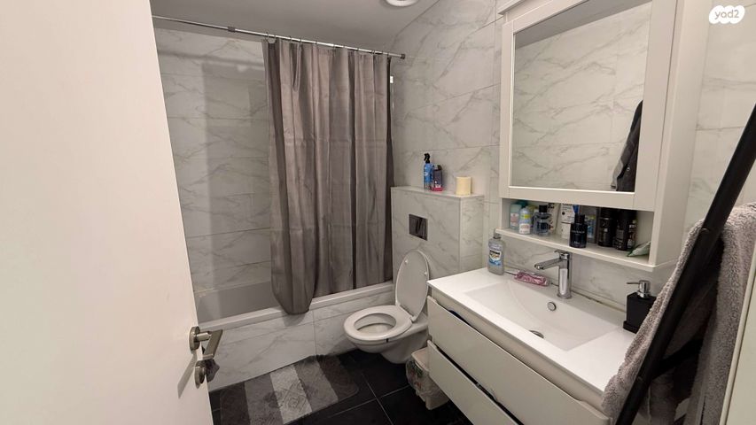 דירה, הירקון, כרם התימנים, תל אביב יפו