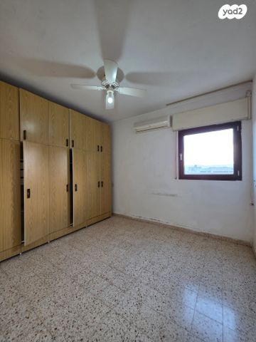 דירה, יגאל אלון 3, לב מוצקין, בנה ביתך, קרית מוצקין