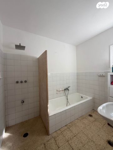 דירה, זלמן שניאור, קרית נורדאו, נתניה